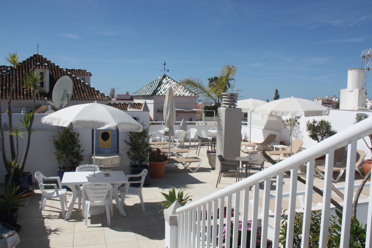 Hotel Puerta del Mar Nerja Esterno foto