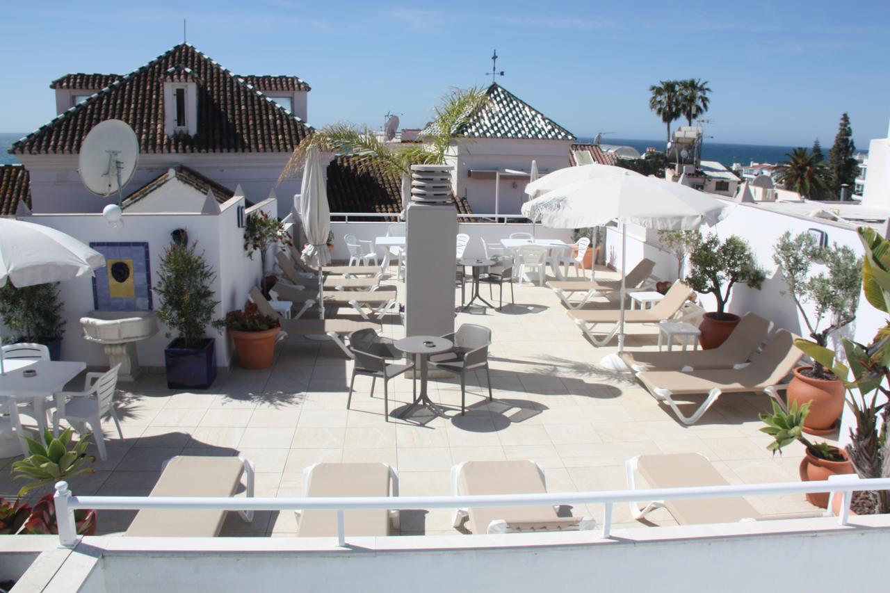 Hotel Puerta del Mar Nerja Esterno foto